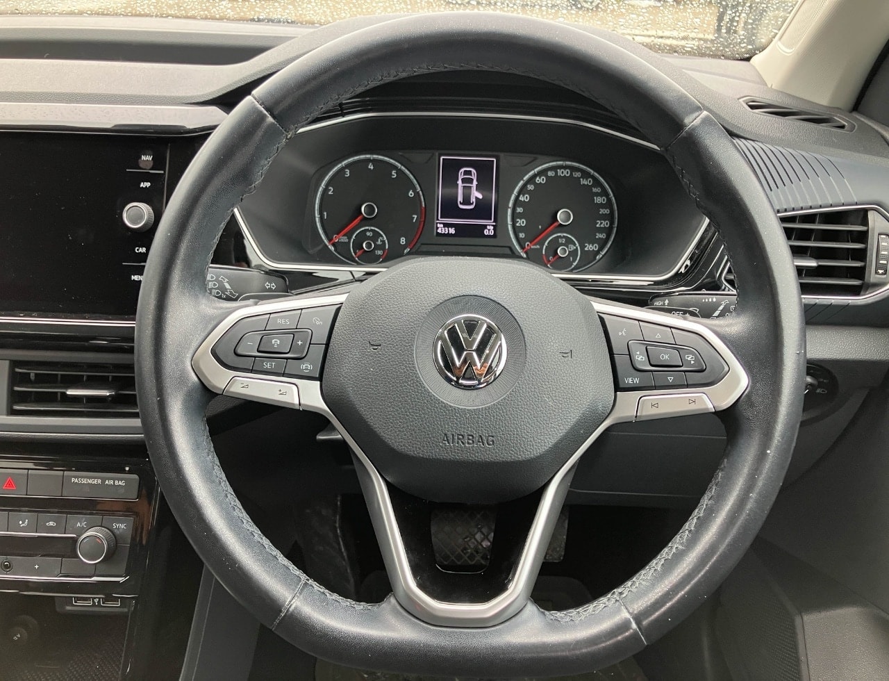 Volkswagen T-cross 2020