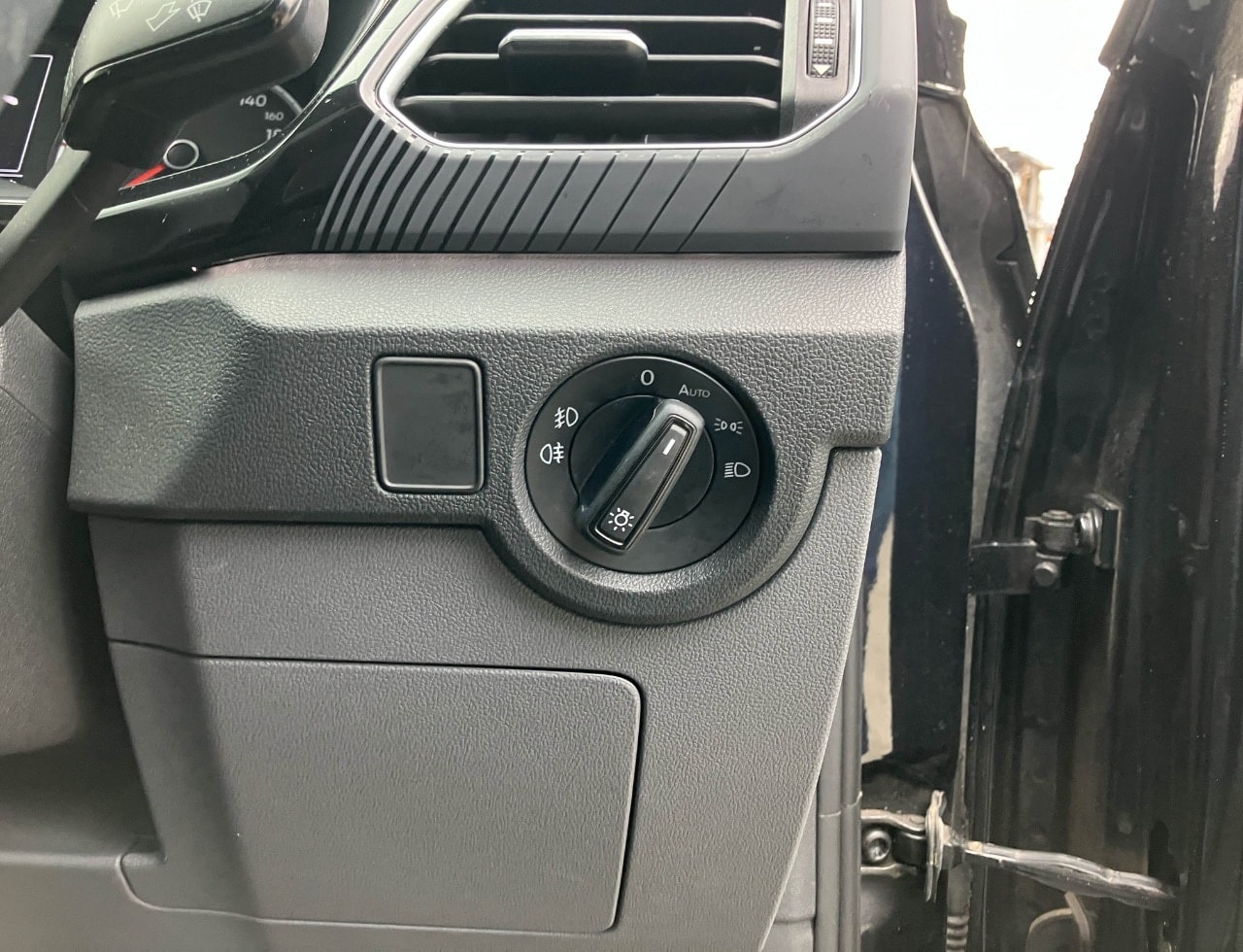 Volkswagen T-cross 2020