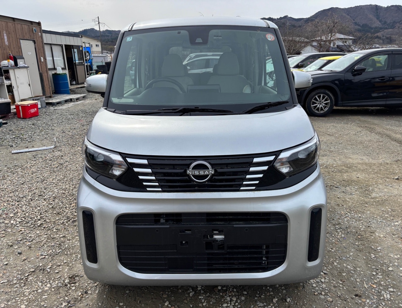 Nissan Roox 2025