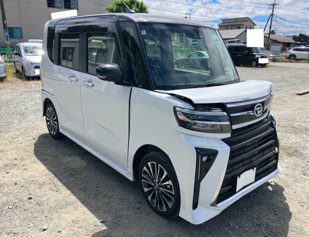 Daihatsu Tanto 2024