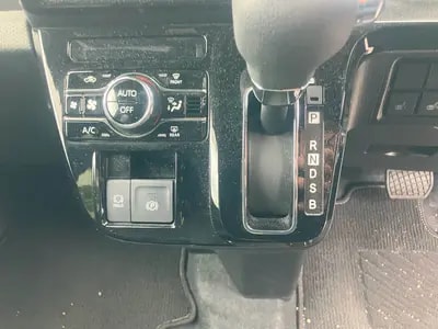 Daihatsu Tanto 2023