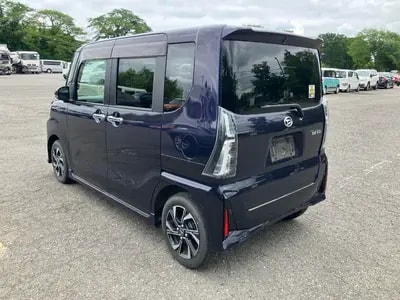 Daihatsu Tanto 2023