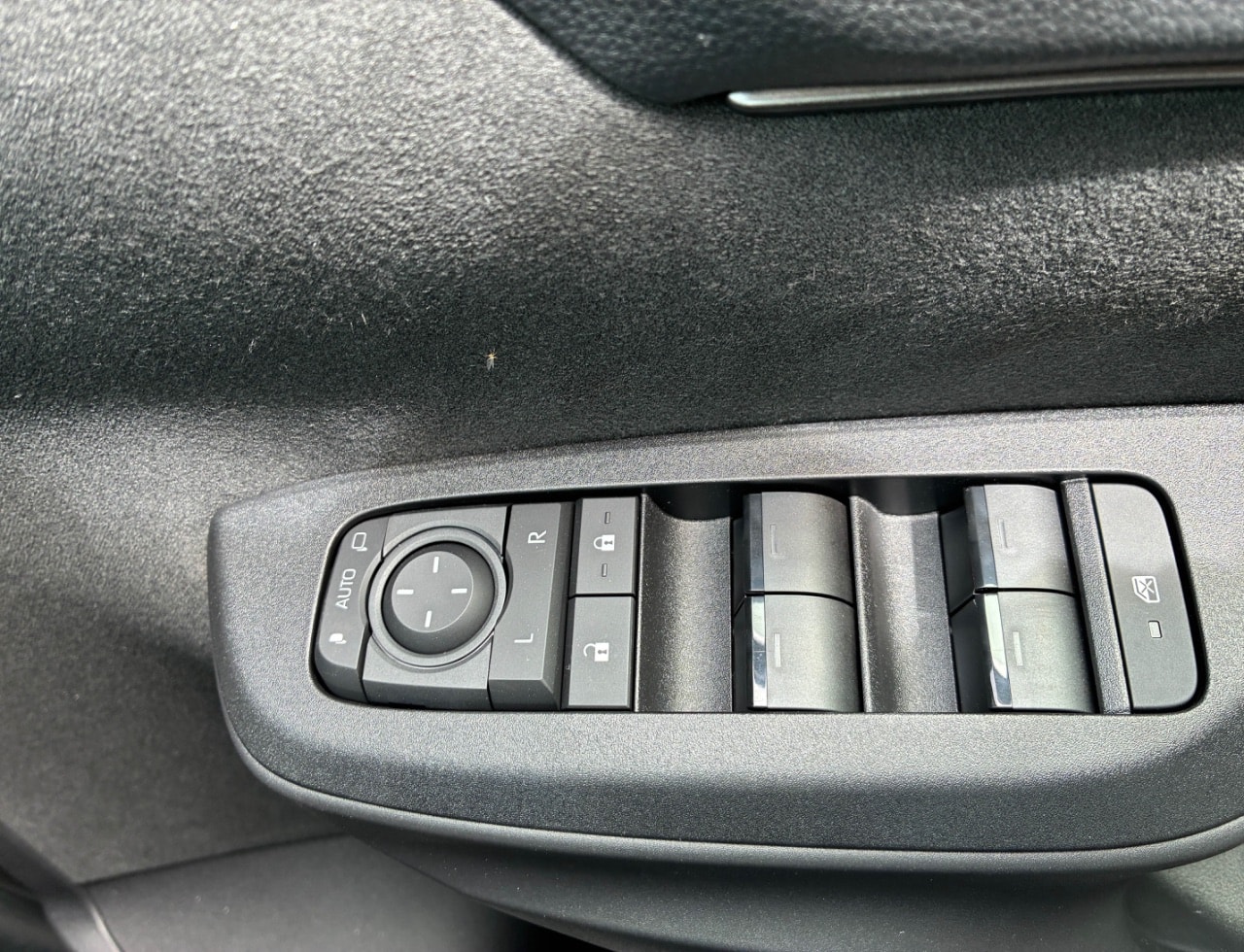 Toyota Yaris Cross Hybrid 2025
