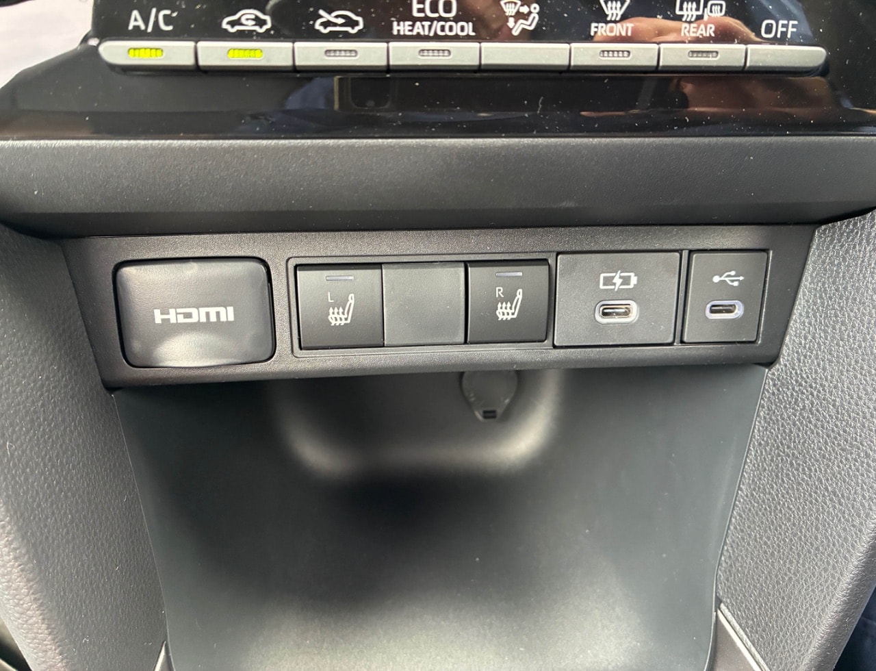 Toyota Yaris Cross Hybrid 2025