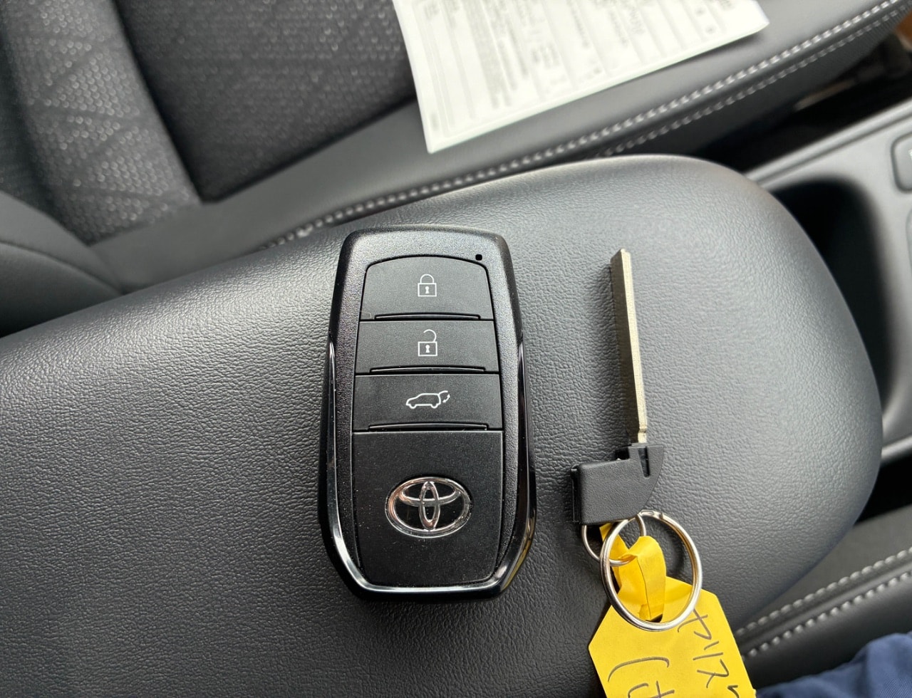 Toyota Yaris Cross Hybrid 2025