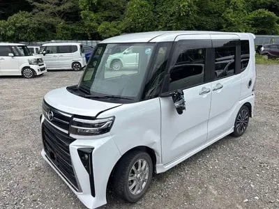 Daihatsu Tanto 2026