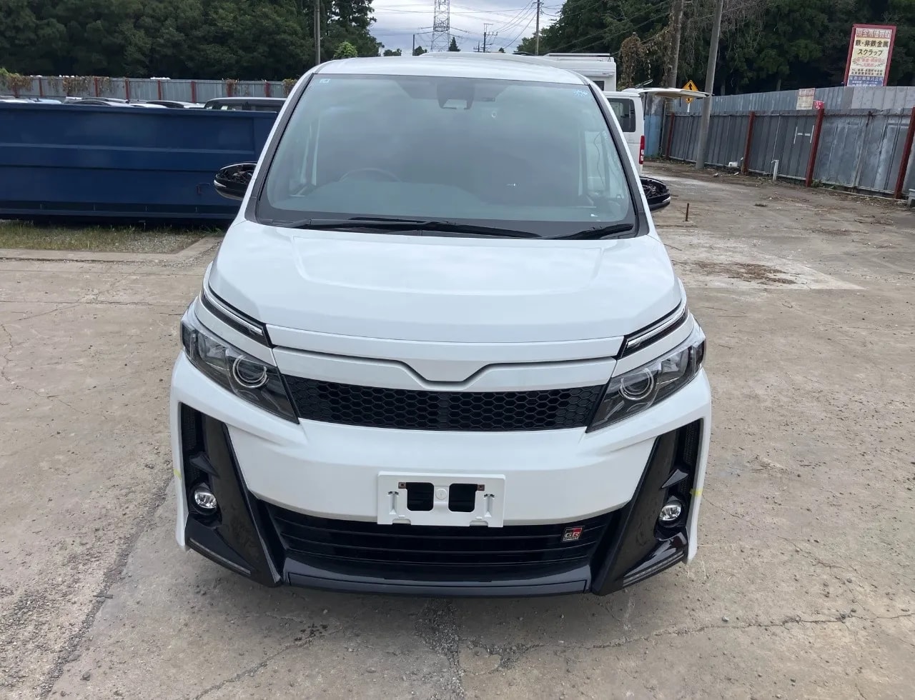 Toyota Voxy 2021