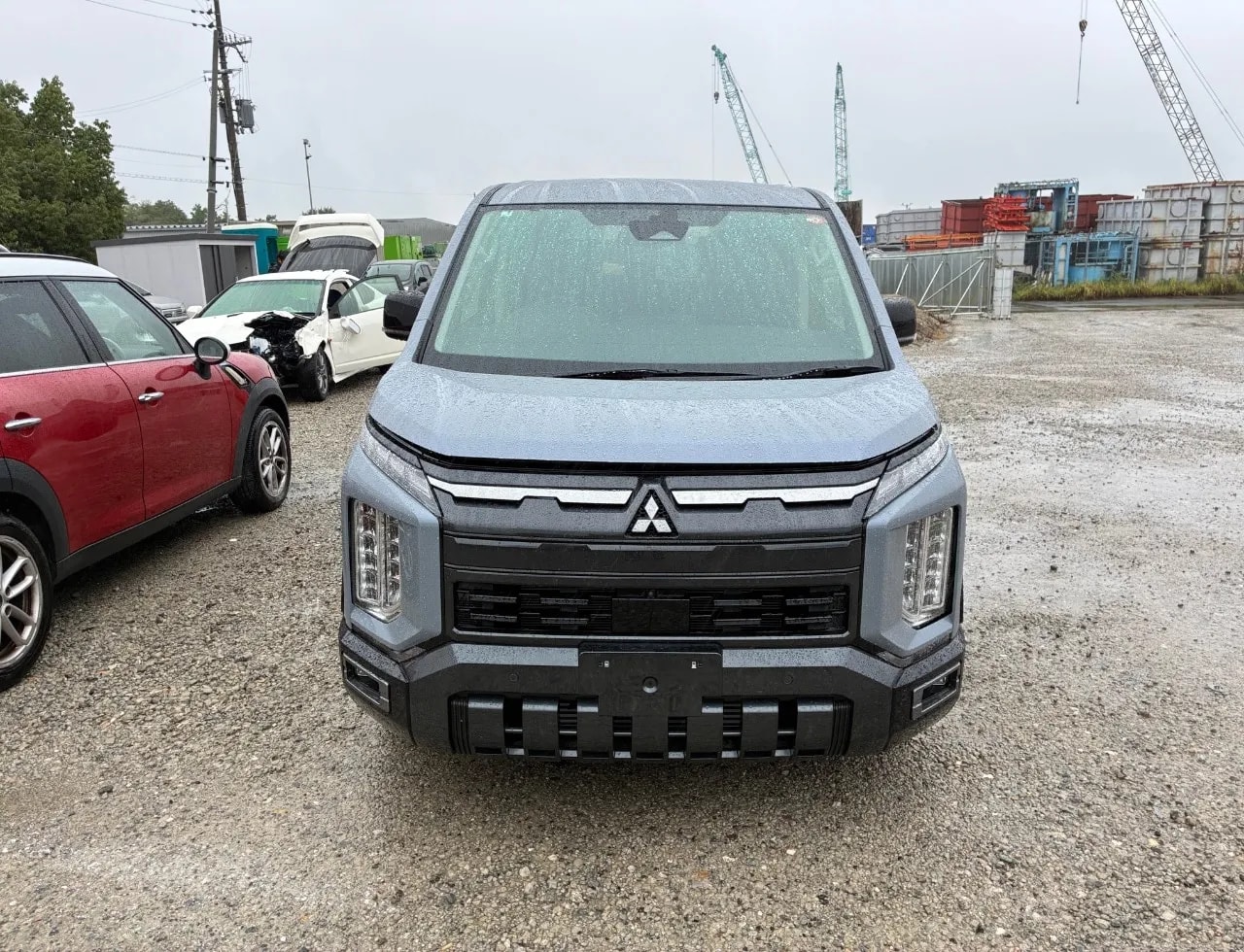 Mitsubishi Delica D5 2026