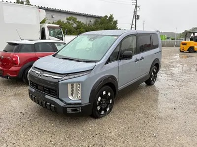 Mitsubishi Delica D5 2026