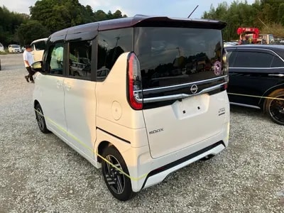 Nissan Roox 2025