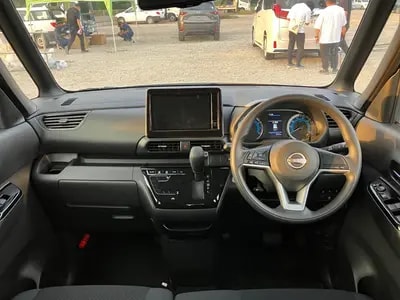 Nissan Roox 2025