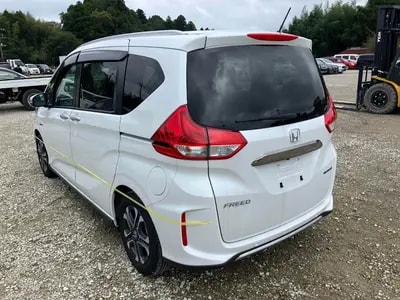 Honda Freed Hybrid 2022