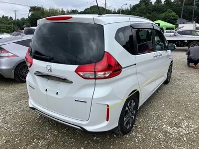 Honda Freed Hybrid 2022
