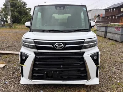 Daihatsu Tanto 2023