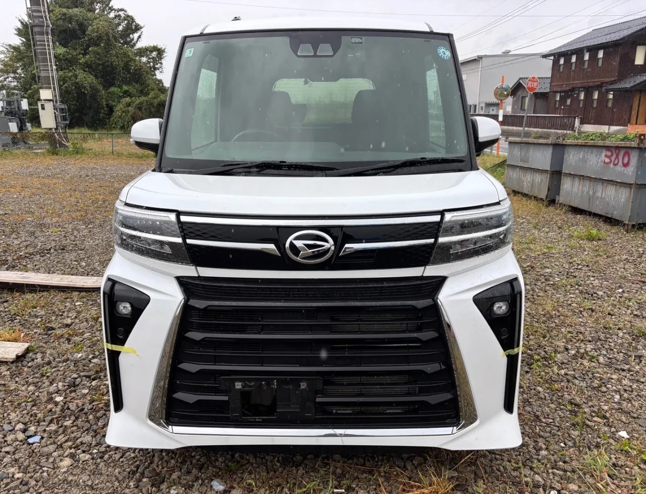 Daihatsu Tanto 2023