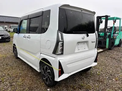Daihatsu Tanto 2023