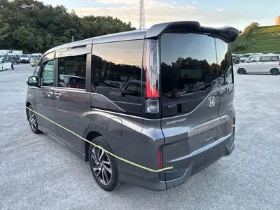Honda Stepwagon Spada 2016