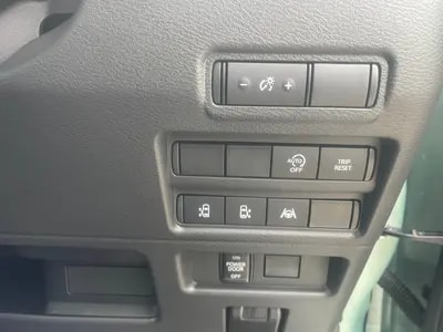 Nissan Roox 2026
