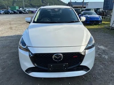 Mazda Mazda2 2025