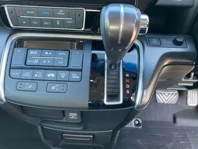 Honda Stepwagon Spada 2019