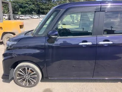 Toyota Roomy 2023