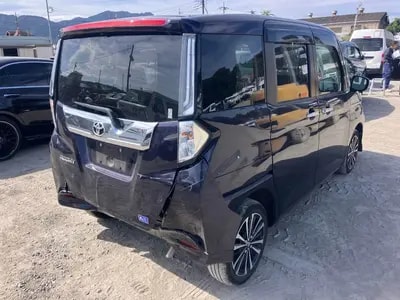 Toyota Roomy 2023