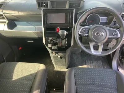Toyota Roomy 2023