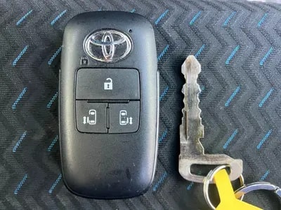 Toyota Roomy 2023