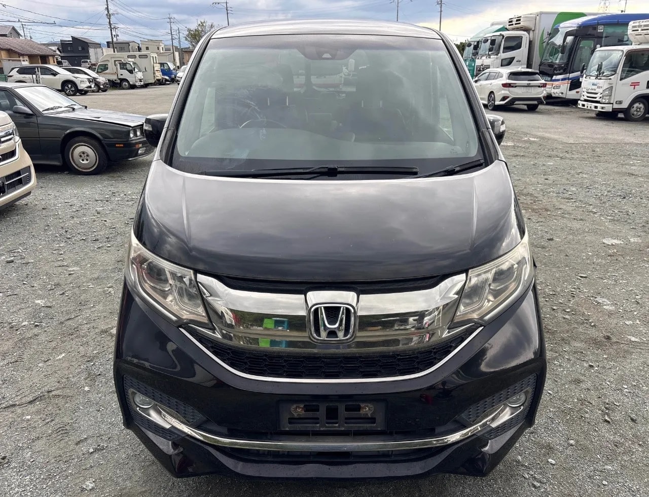 Honda Stepwagon Spada 2016