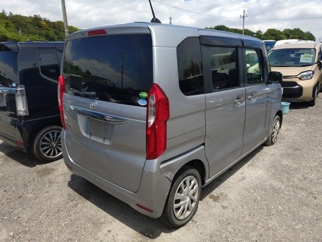 Honda N-box 2019