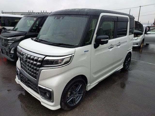 Suzuki Spacia Custom 2023