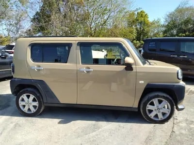 Daihatsu Taft 2021