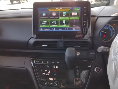 Nissan Roox 2025
