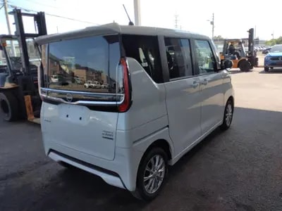 Nissan Roox 2025