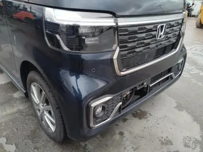 Honda N-box Custom 2025