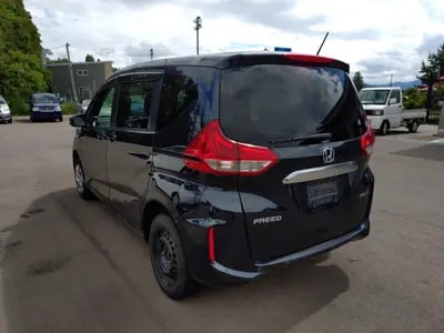 Honda Freed Hybrid 2019