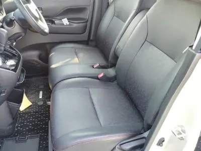 Nissan Roox 2023