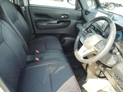 Nissan Roox 2023