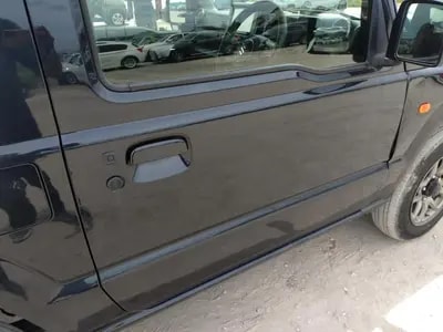 Suzuki Jimny 2023
