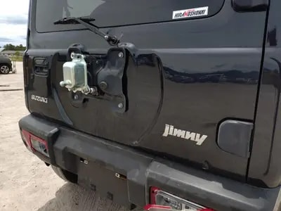 Suzuki Jimny 2023