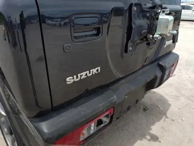 Suzuki Jimny 2023