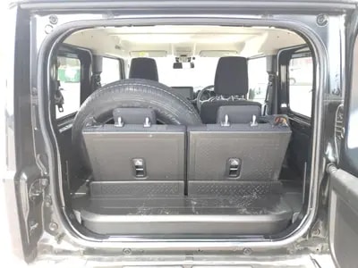 Suzuki Jimny 2023