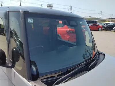 Honda N-box Custom 2025