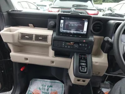Honda N-van E: 2025