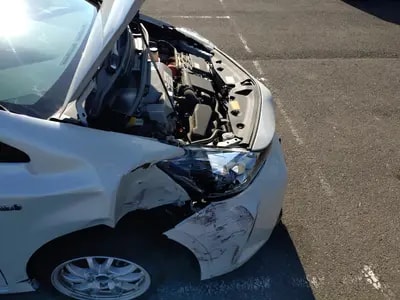 Toyota Prius Alpha 2015