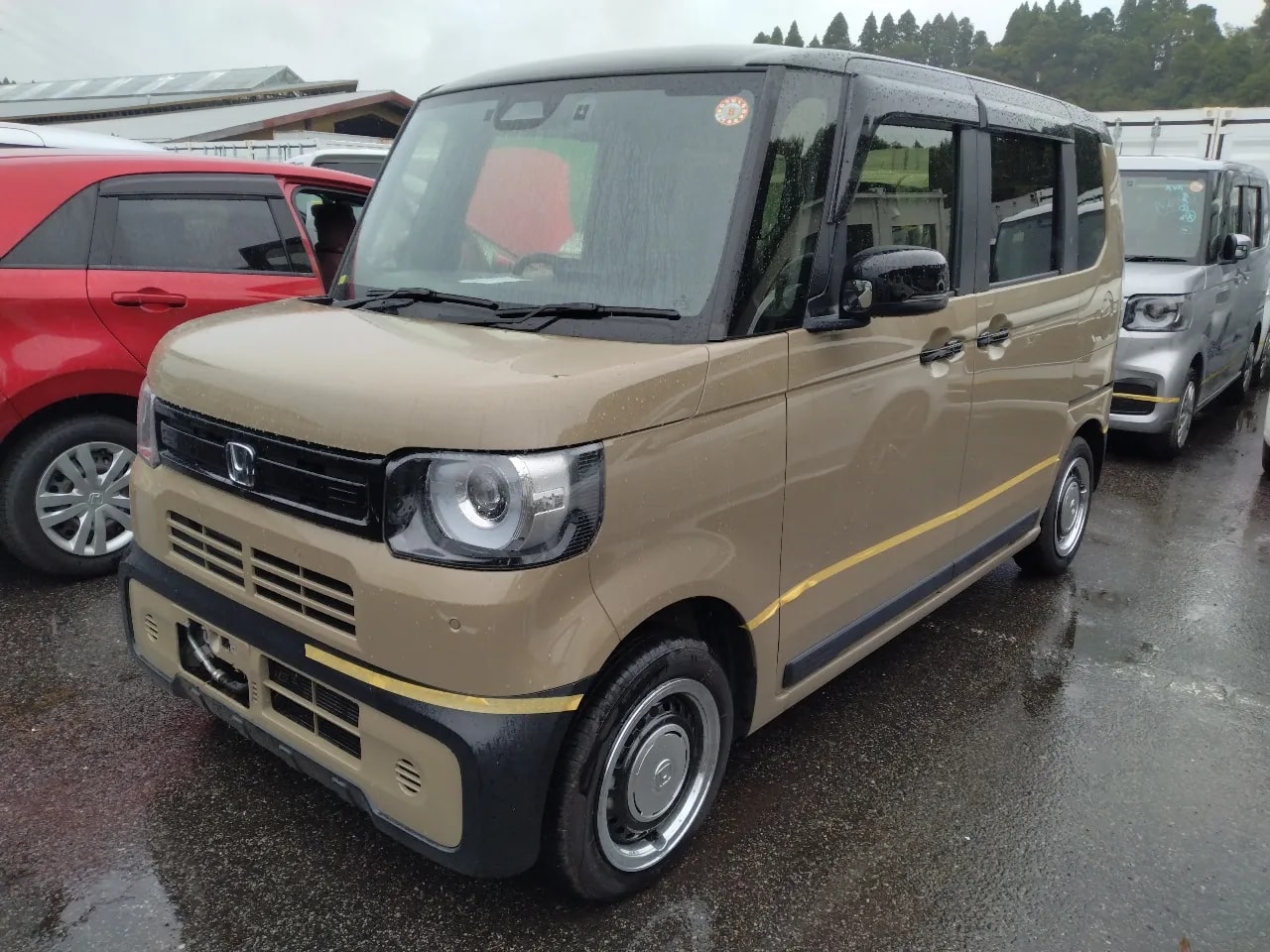 Honda N-box Joy 2025