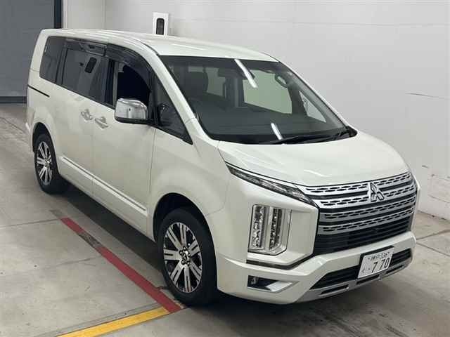 Mitsubishi Delica D:5 2020