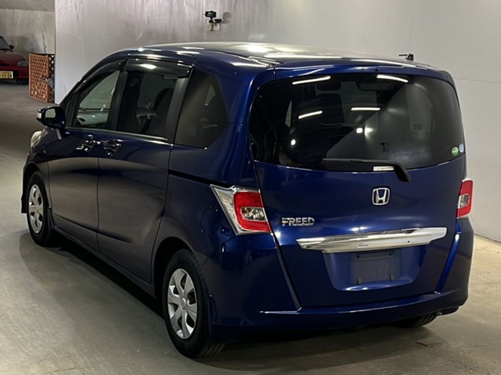 Honda Freed 2015