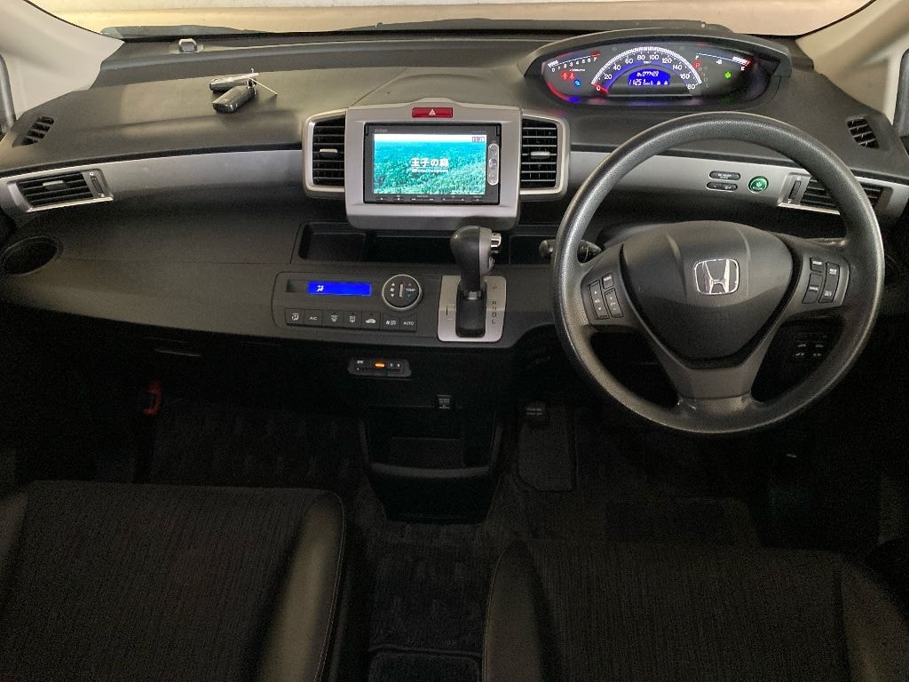 Honda Freed 2015