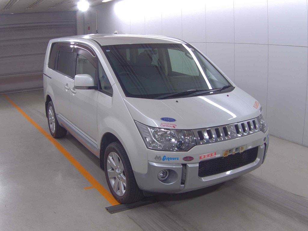 Mitsubishi Delica D:5 2016